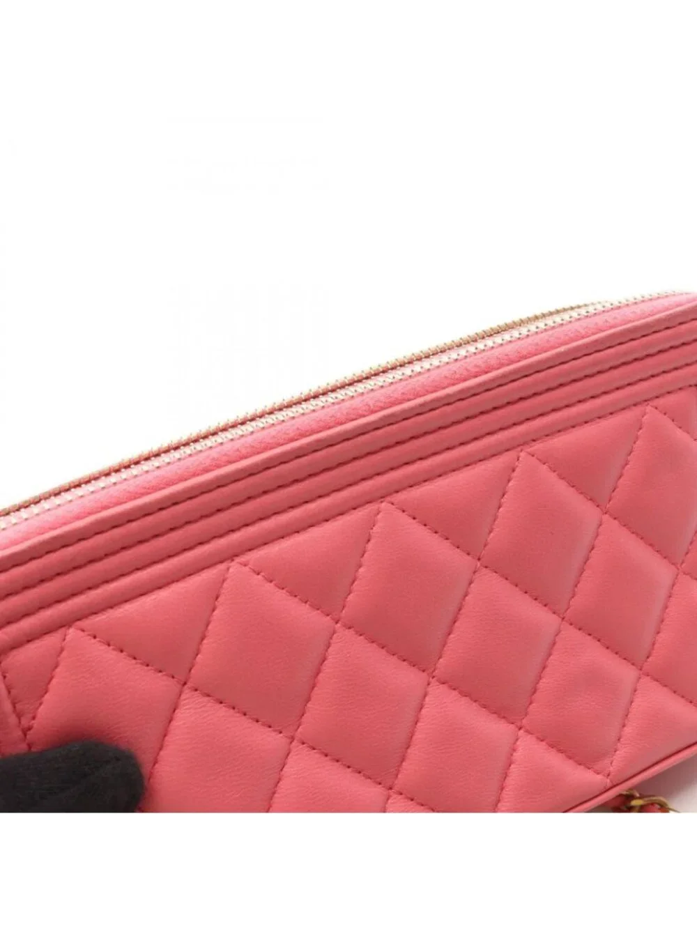 Chanel Shoulder Bag Boy Pink Lambskin Boy Phone Case Chain Wallet
